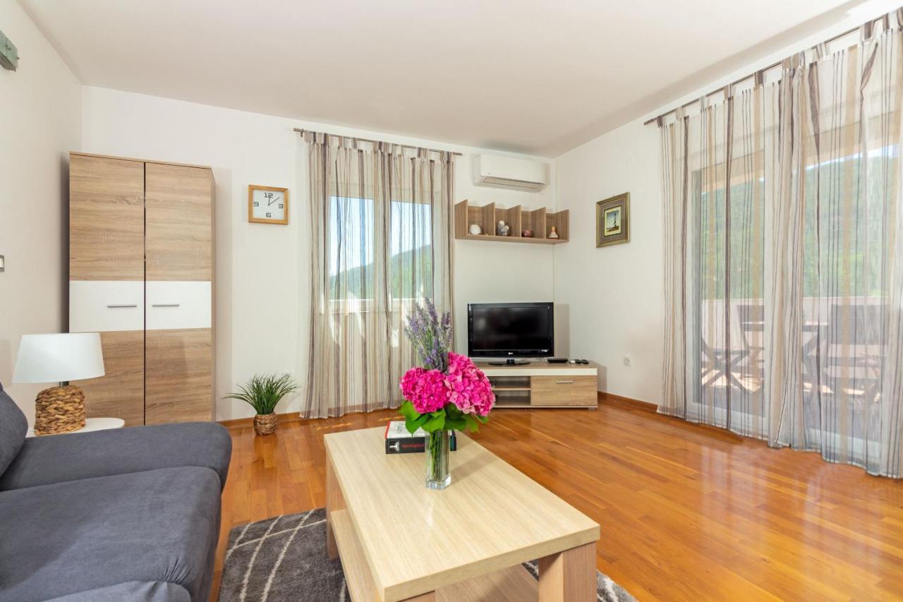 Apartment Mandalina House Stari Grad  Exterior foto