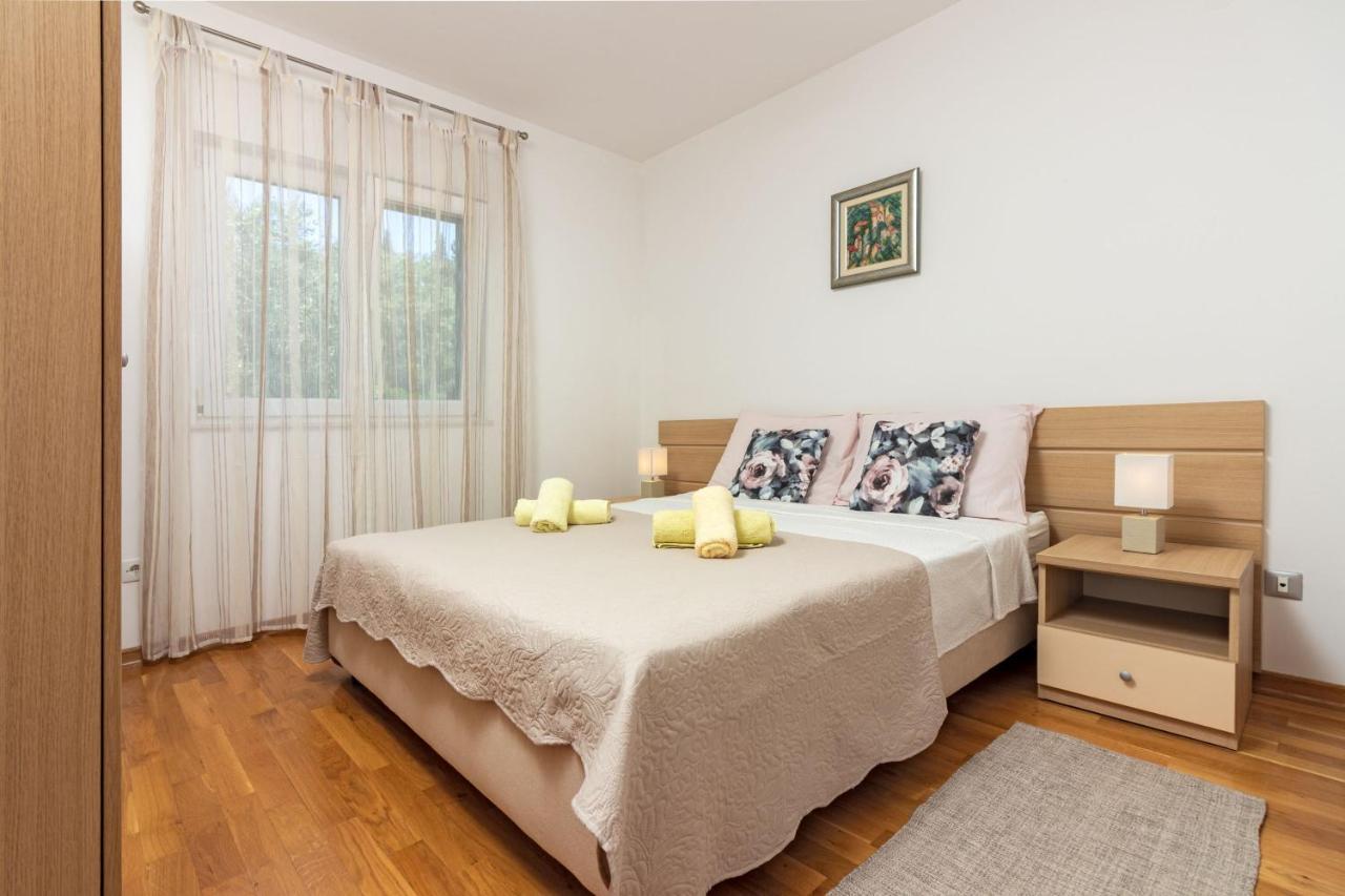 Apartment Mandalina House Stari Grad  Exterior foto