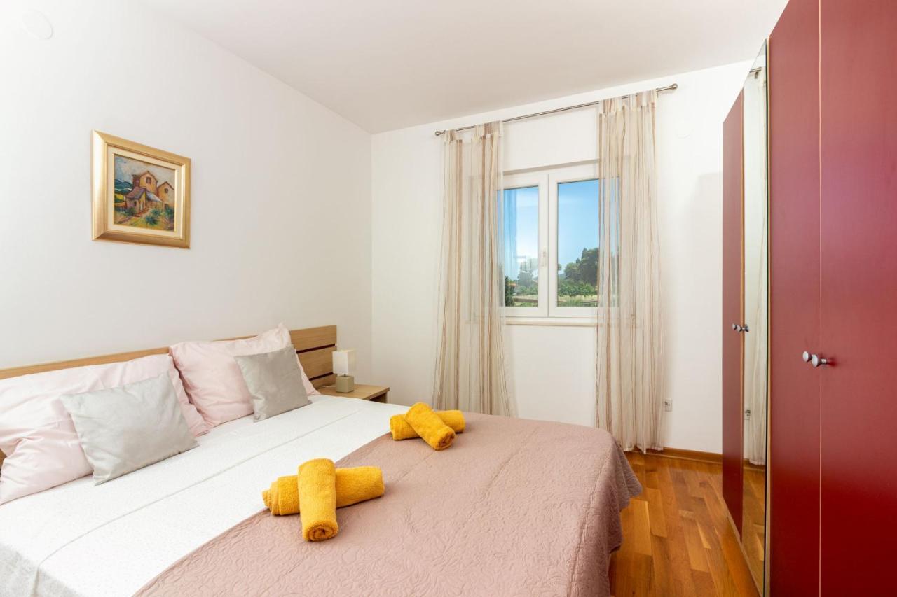 Apartment Mandalina House Stari Grad  Exterior foto