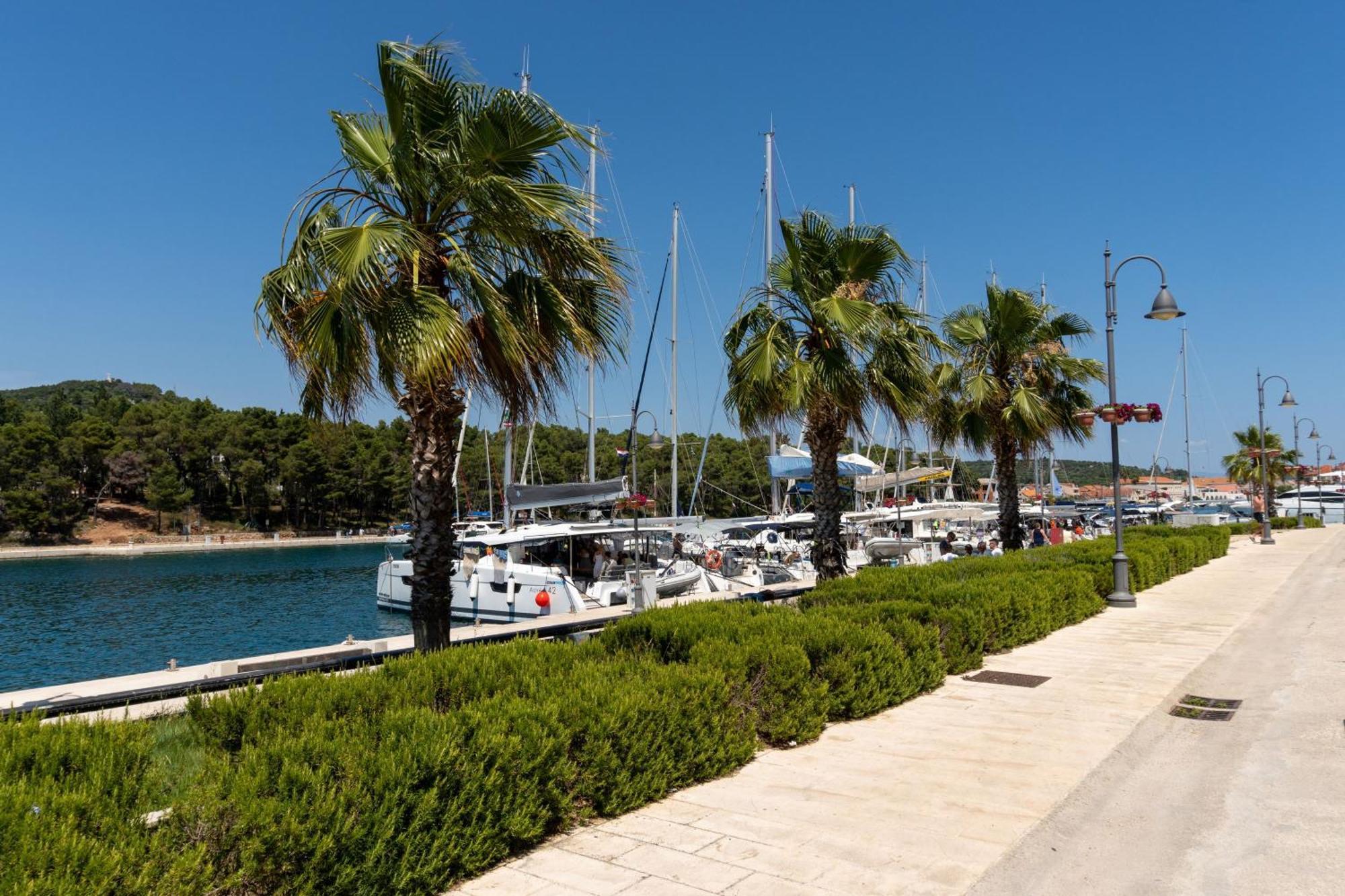 Apartment Mandalina House Stari Grad  Exterior foto