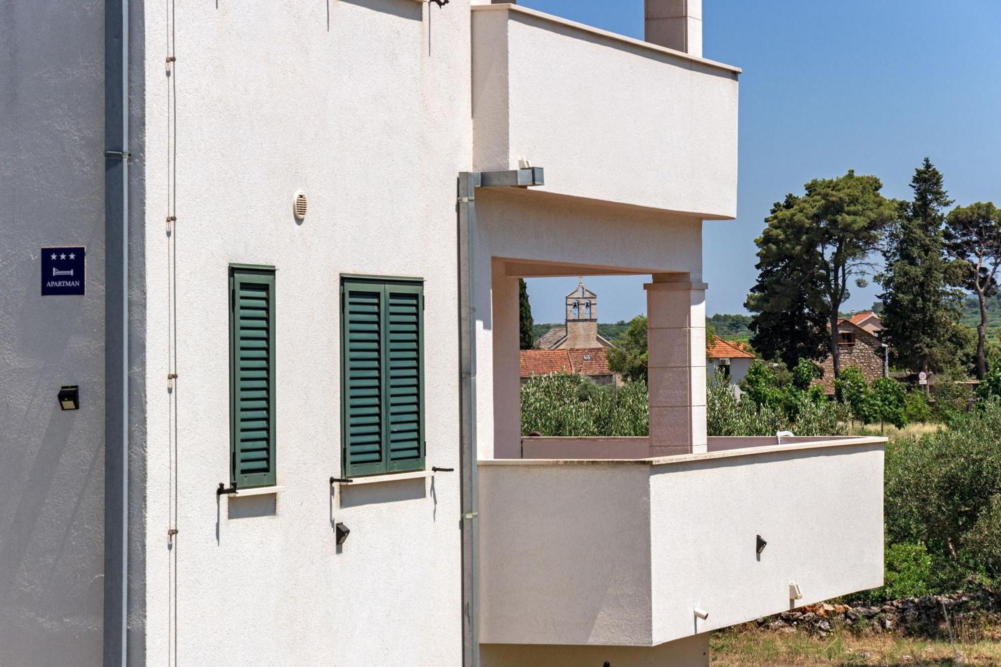 Apartment Mandalina House Stari Grad  Exterior foto